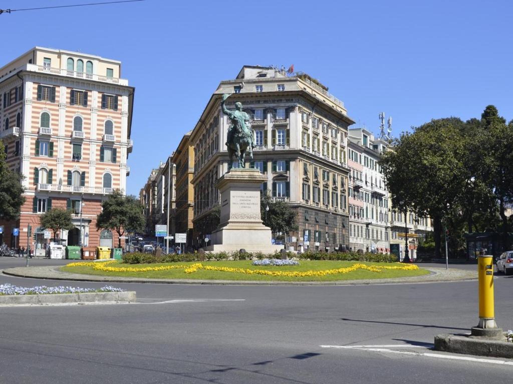 Il Rifugio Dei Santi Centralissimo Parking Free Genoa Exterior photo